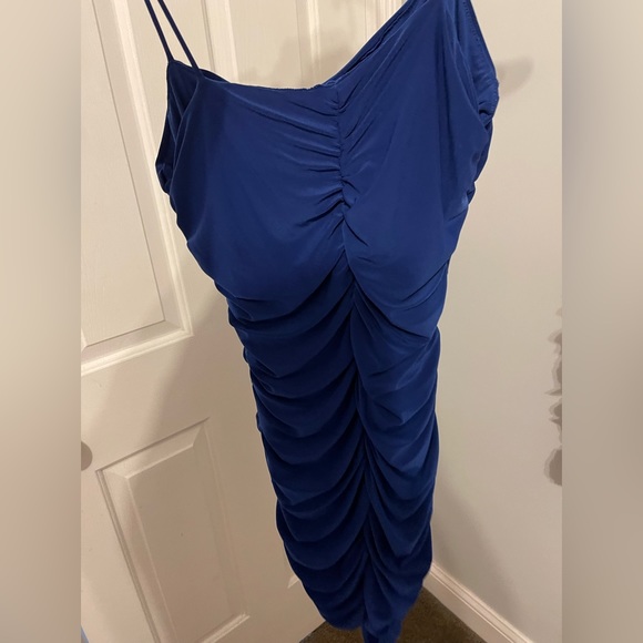 Homecoming Dress - Picture 3 of 3